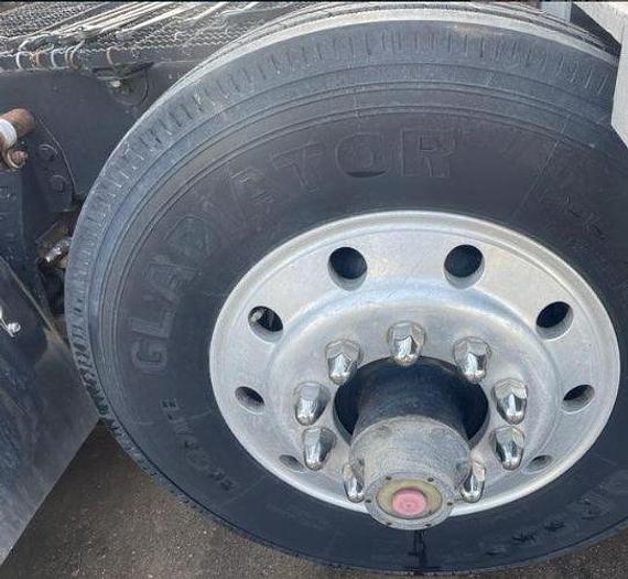 Used 1981 Peterbilt 359