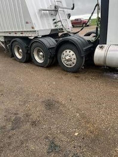 Used 2014 KENWORTH T800