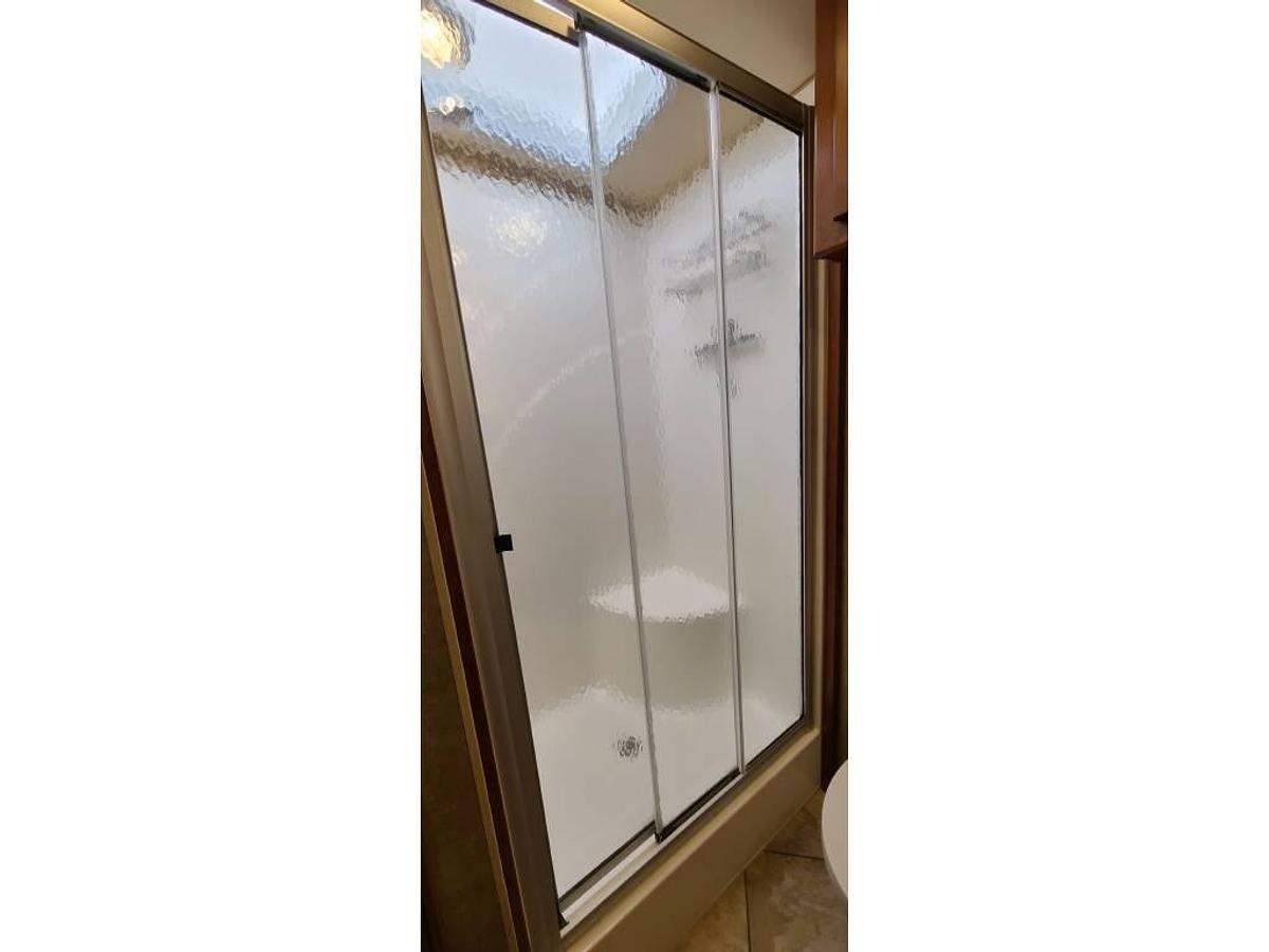 Used 2017 Winnebago Forza 34T