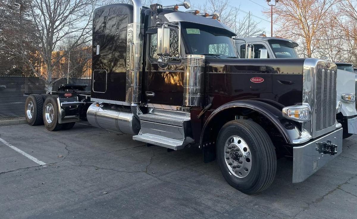 Used 2026 Peterbilt 589