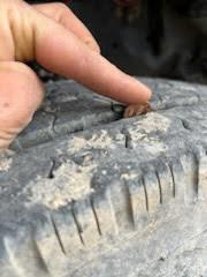 Used 2000 Freightliner FL80