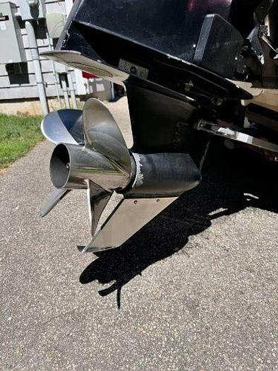 Used 2002 Triton Bass Master Classic