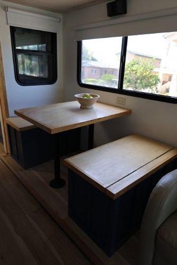 Used 2002 Fleetwood Discovery 37U