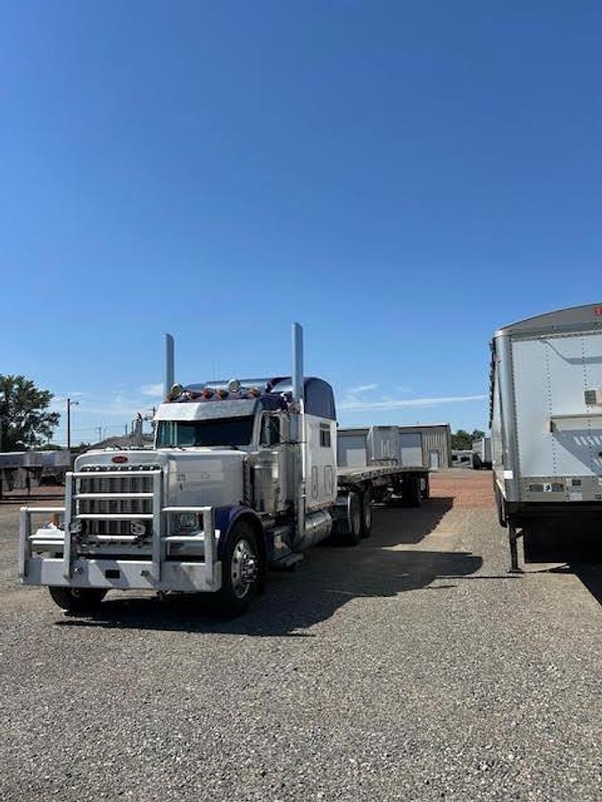 Used 2000 PETERBILT 379 & 2000 Wilson Aluminum Flatbed Trailer