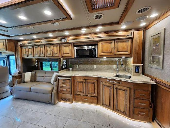 Used 2017 Tiffin Phaeton 40QBH