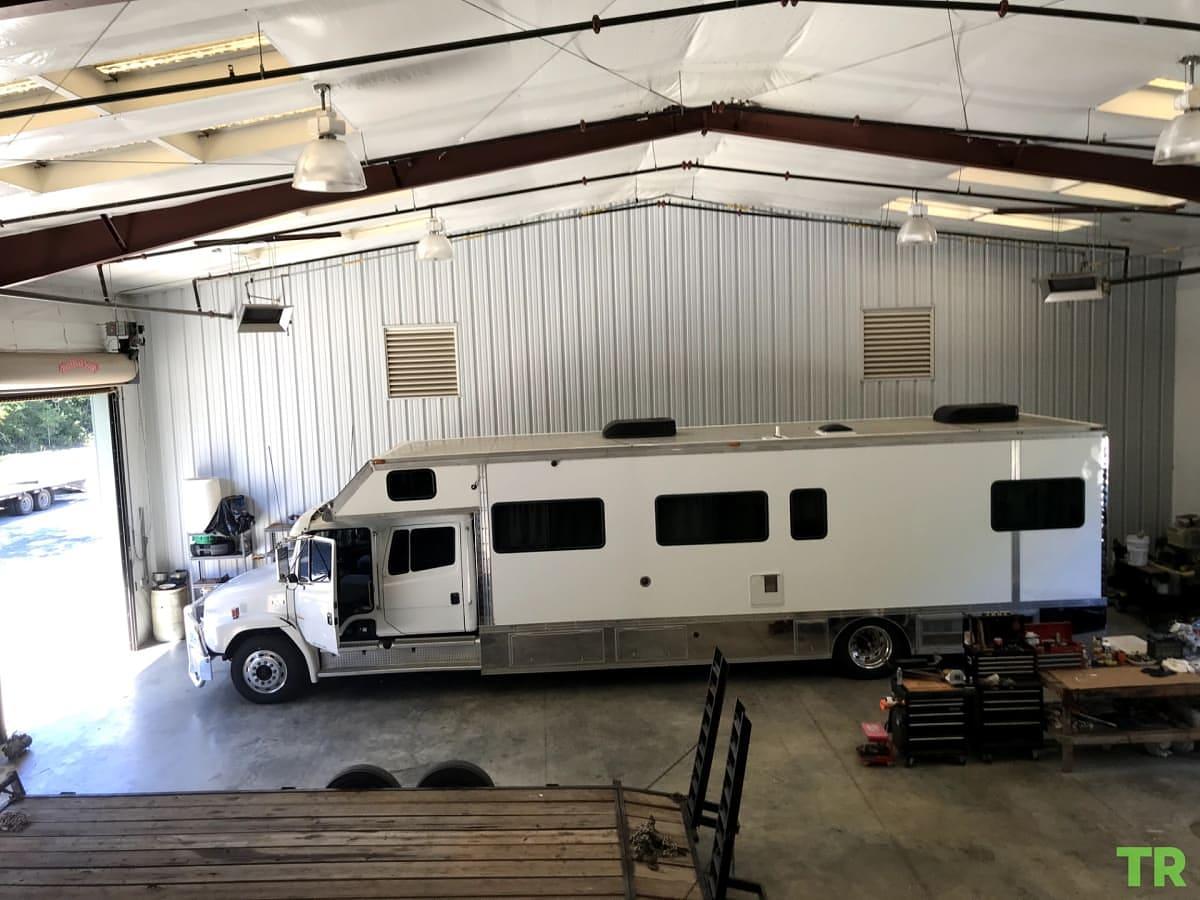 Used 1998 Freightliner FL80 Renegade Car Carrier | Cummins 405 HP | Allison Automatic | 5-Car Kaufman Hauler