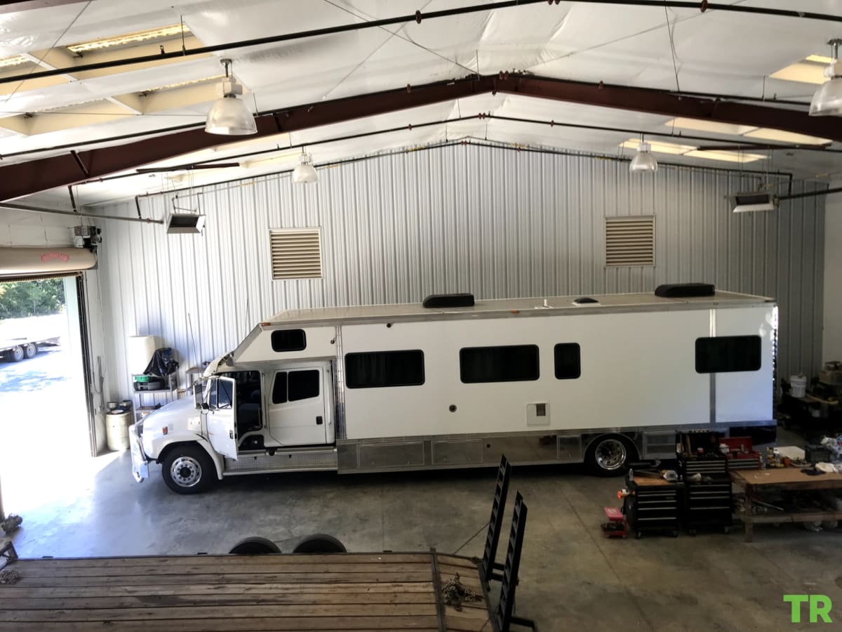 Used 1998 Freightliner FL80 Renegade Car Carrier | Cummins 405 HP | Allison Automatic | 5-Car Kaufman Hauler