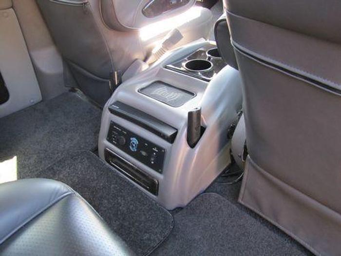 Used 2019 Chevrolet Express 2500 Cargo Van 3D