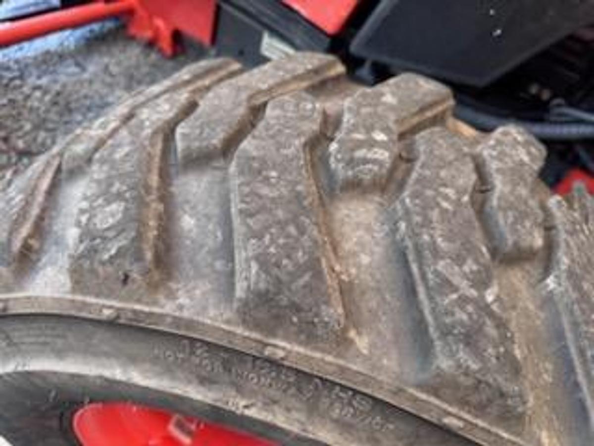 Used 2021 Kubota MX5400HSTC Tractor