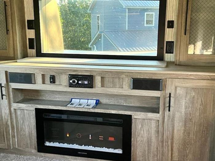 Used 2022 Forest River Salem Hemisphere Elite 36FL