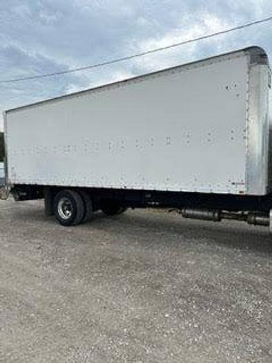 Used 2015 Freightliner M2 106