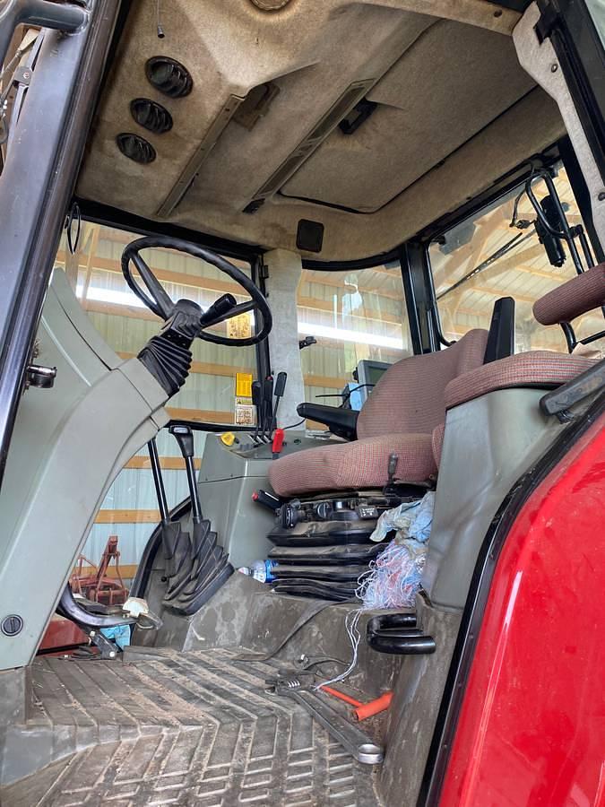 Used 1996 Massey Ferguson  8160