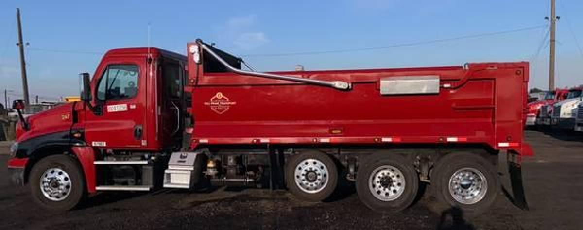 Used 2020 Freightliner Cascadia