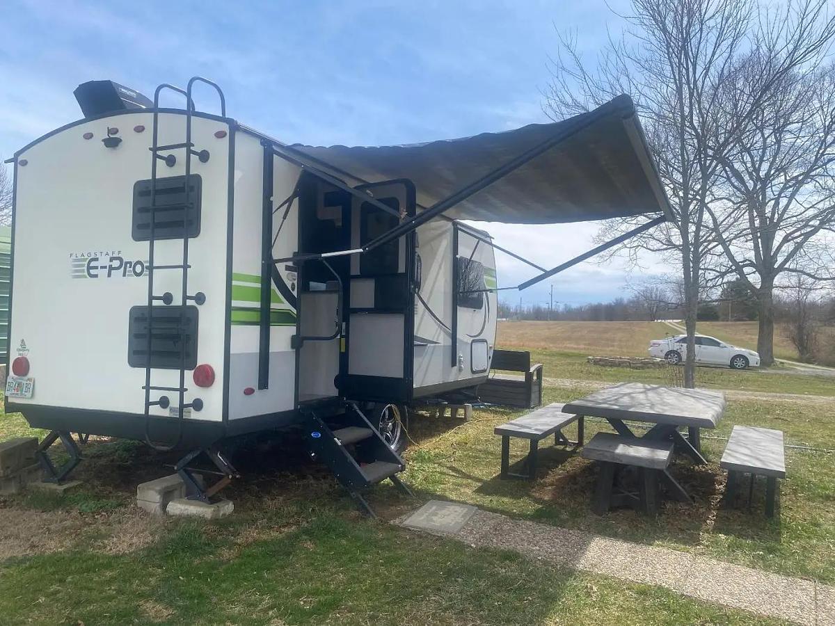 Used 2020 Flagstaff E-Pro 19FBS