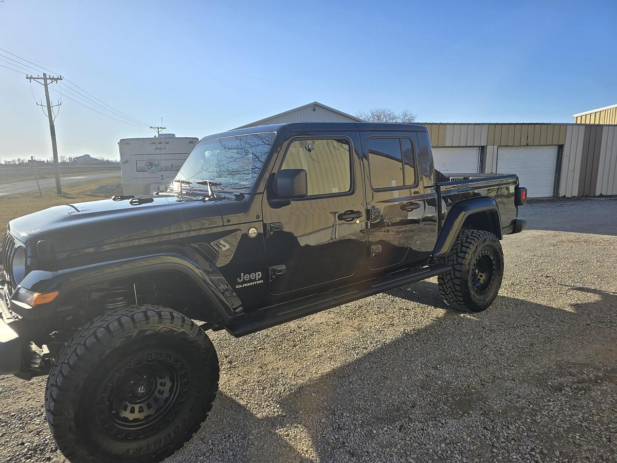 Used 2021 Jeep Gladiator Overland