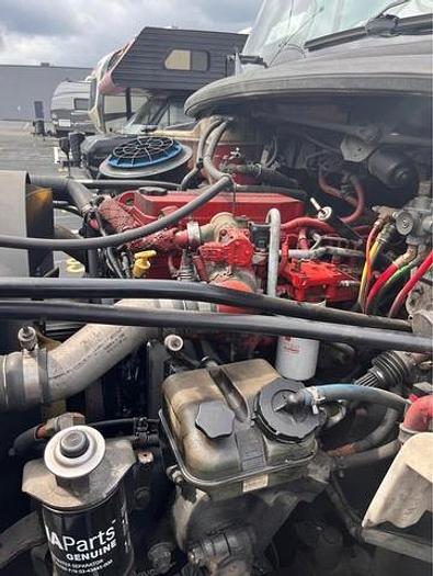 Used 2010 Freightliner M2 106 BOX TRUCK