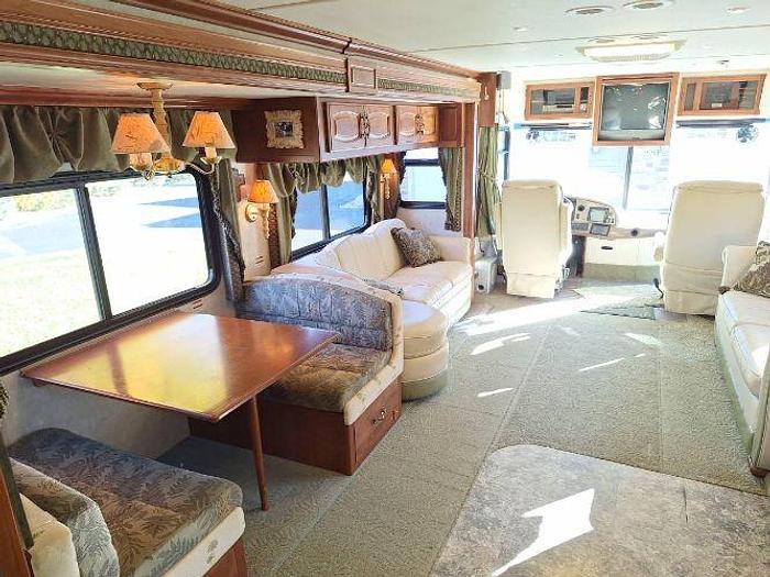 Used 2003 Fleetwood Excursion 39S