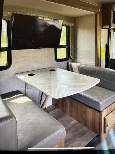 Used 2020 Fleetwood Flair