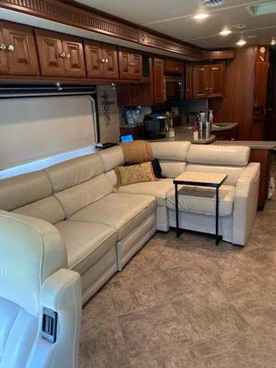 Used 2011 Itasca Meridian 40U