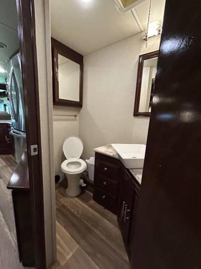 Used 2019 Forest River Georgetown Ds 369xl