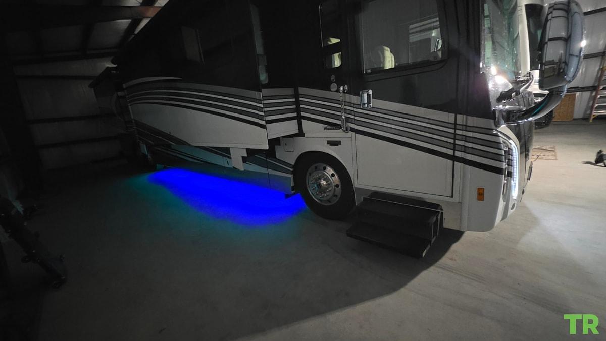 Used 2017 Winnebago Grand Tour 45RL