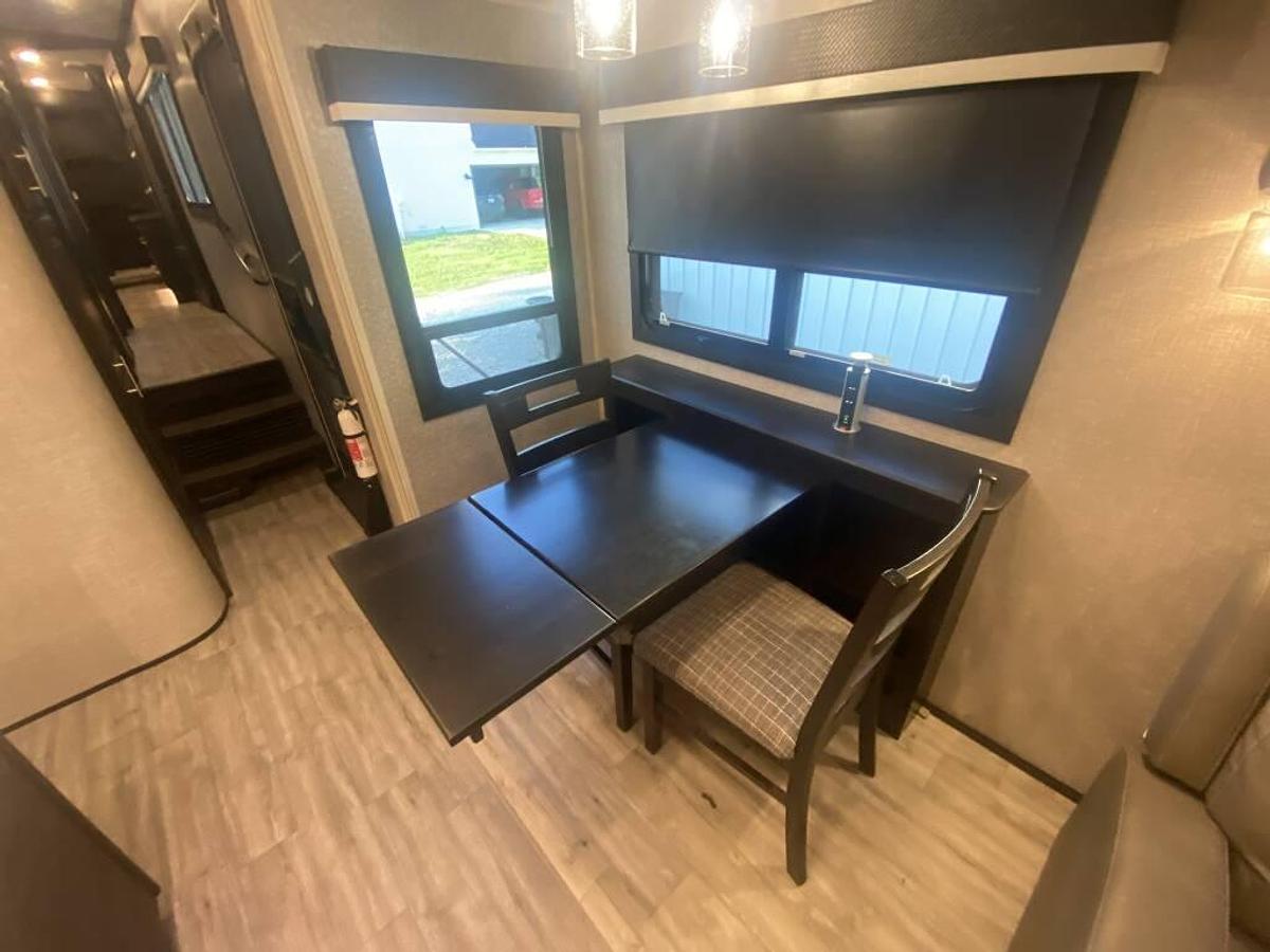 Used 2022 Jayco Northpoint 377RLBH Fifth Wheel