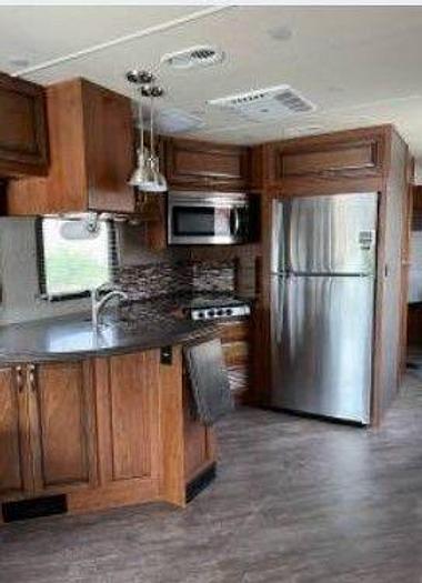 Used 2017 Fleetwood Pace Arrow 35MHave contracted with eBay Motors Dealer and financing, transportation & maintenance options are now available.Just installed (Approx $2,500-$3,000) brand new Ironman tires (all 6) on the RV  36 FT, 2017 Fleetwood Pace ...