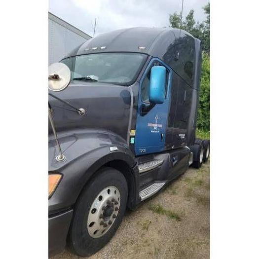 Used 2014 KENWORTH T700