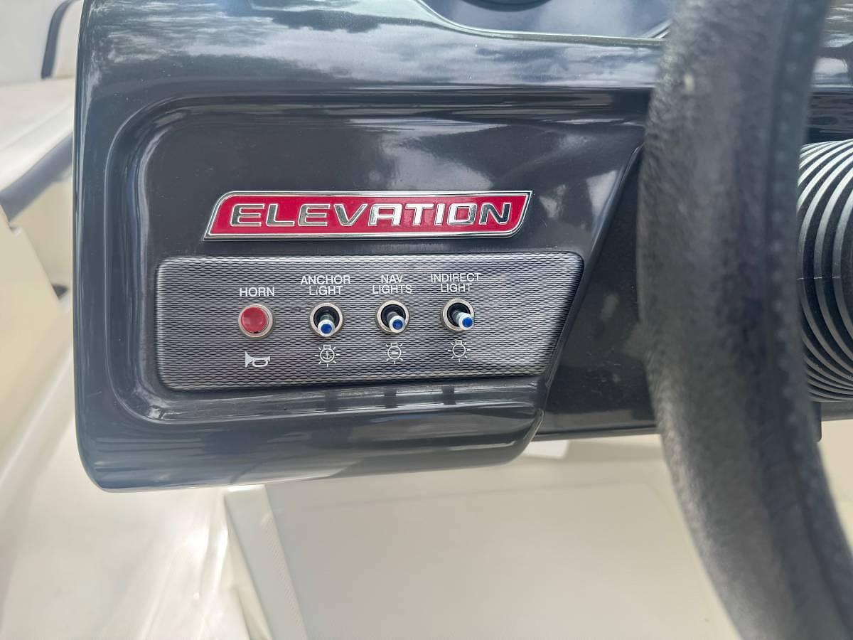 Used 2016 Sea Ray SPX 19