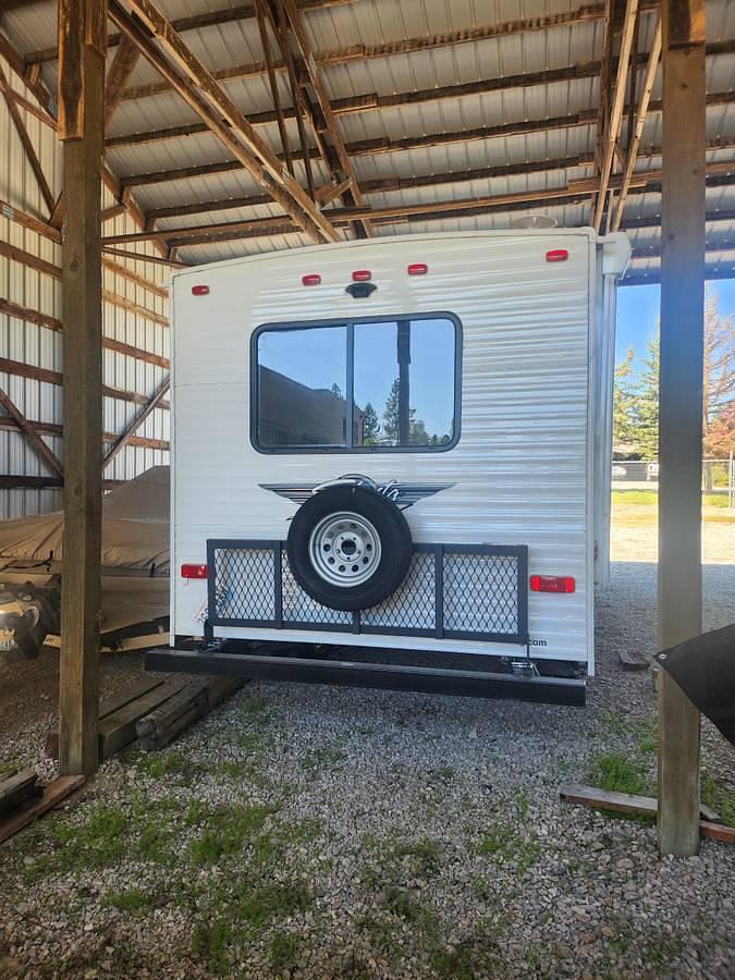 Used 2022 Shasta 21CK