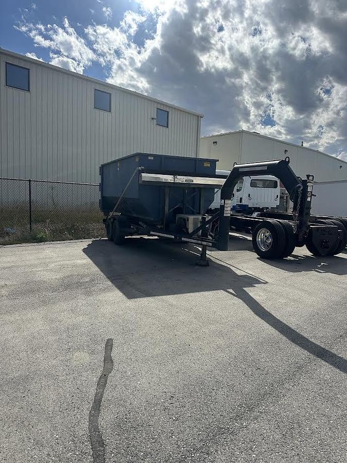 Used 2019 Nedlinew C20 Gooseneck Trailer