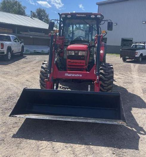 Used 2023 Mahindra 6075