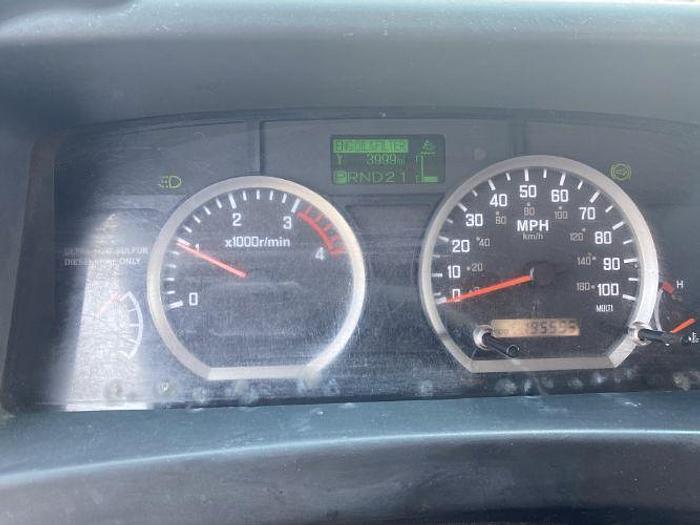 Used 2011 Isuzu DSL REG WHITE CAB IBT PWL