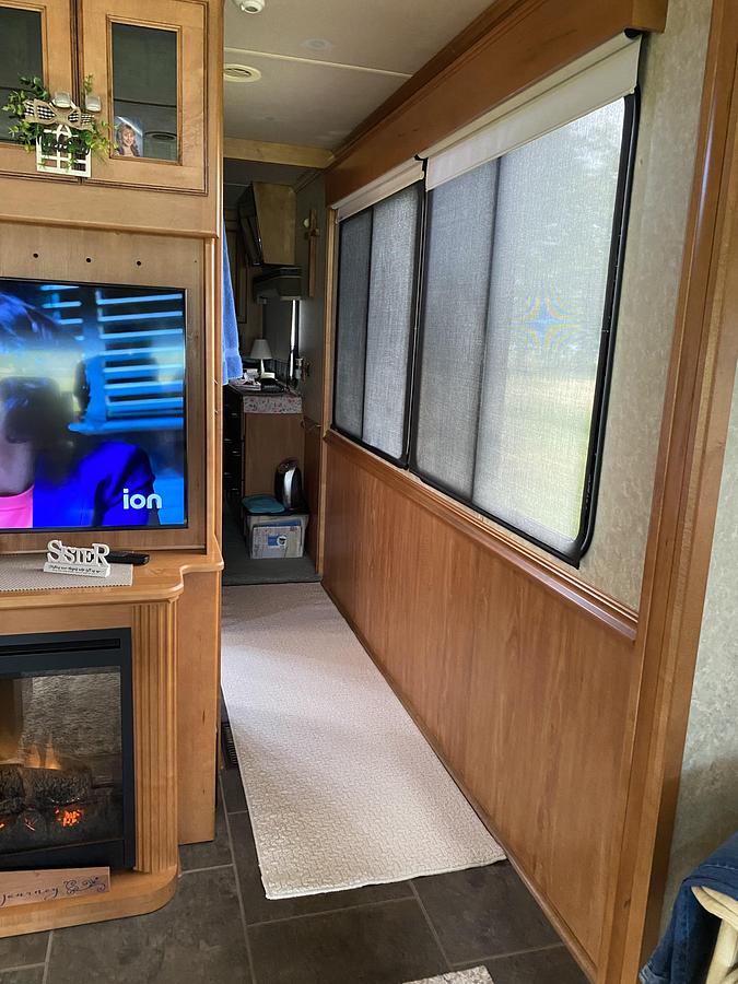 Used 2010 Winnebago Journey 40l