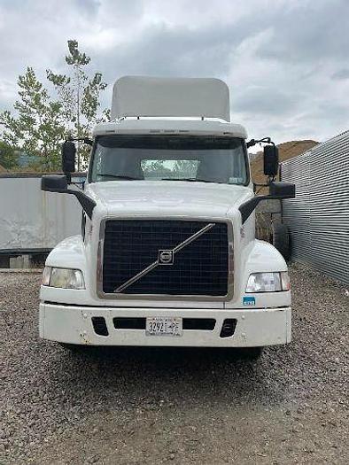 Used 2017 Volvo VNM