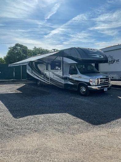 Used 2015 Forest River SUNSEEKER 3050S