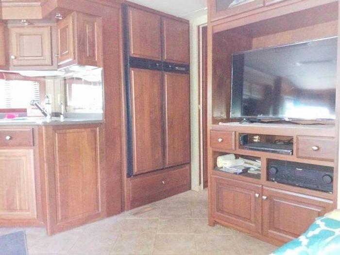 Used 2003 Travel Supreme 40ft RV