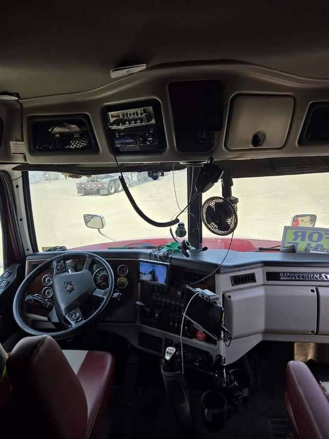 Used 2020 Western Star 5700XE