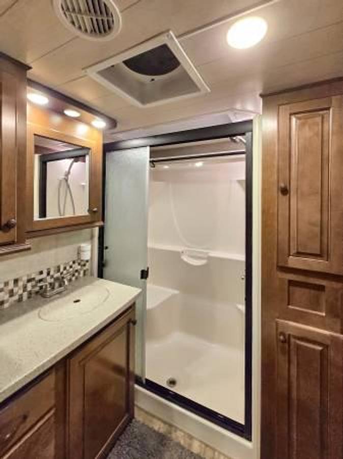 Used 2016 Heartland Bighorn