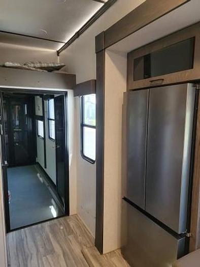 Used 2022 Alliance RV Valor 40V13