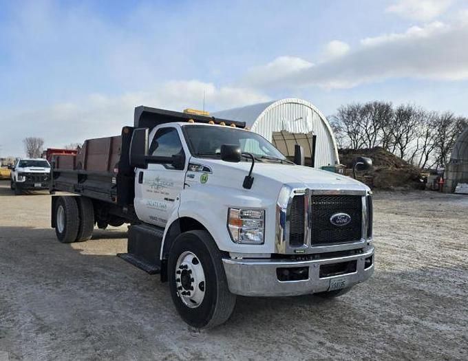 Used 2021 Ford F750 XL