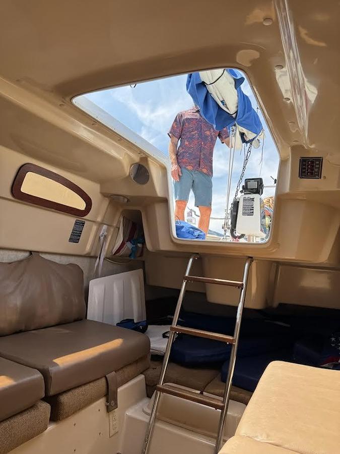 Used 2004 MacGregor 26 Sailboat