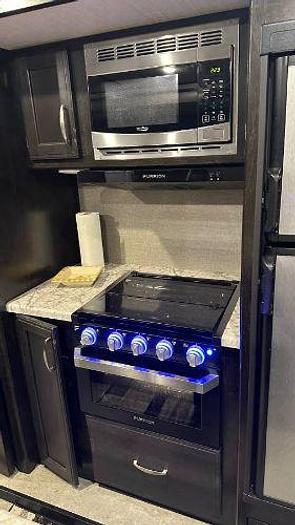 Used 2019 Grand Design Imagine 2970RL