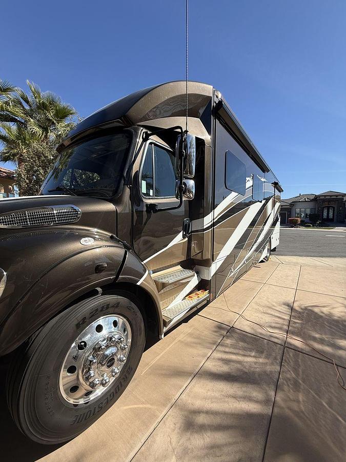 Used 2021 Renegade Verona LE 38LDG