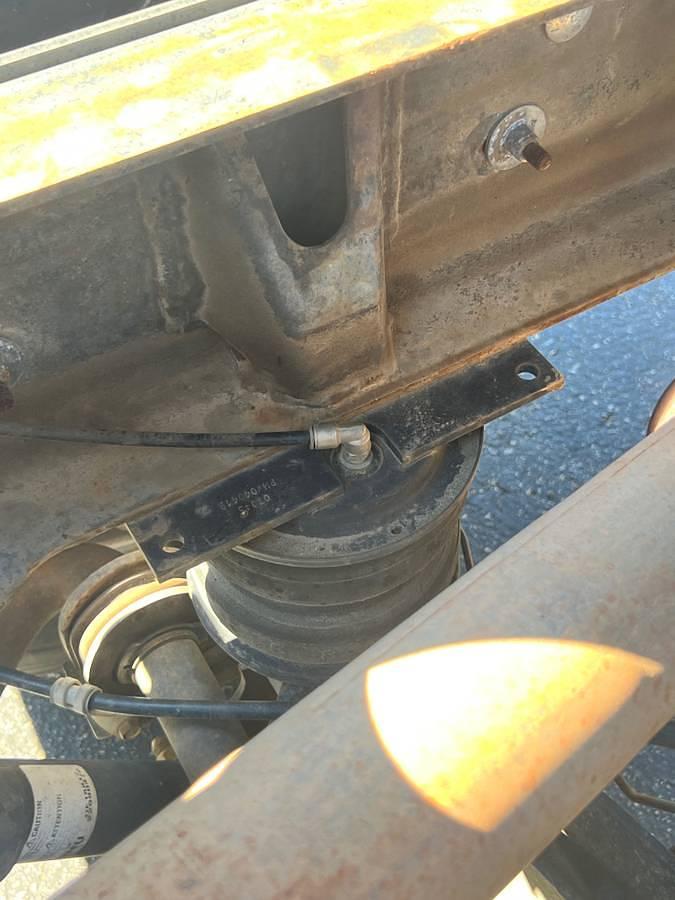 Used 2015 Chevrolet Silverado 3500 with Fifth Wheel Attachment