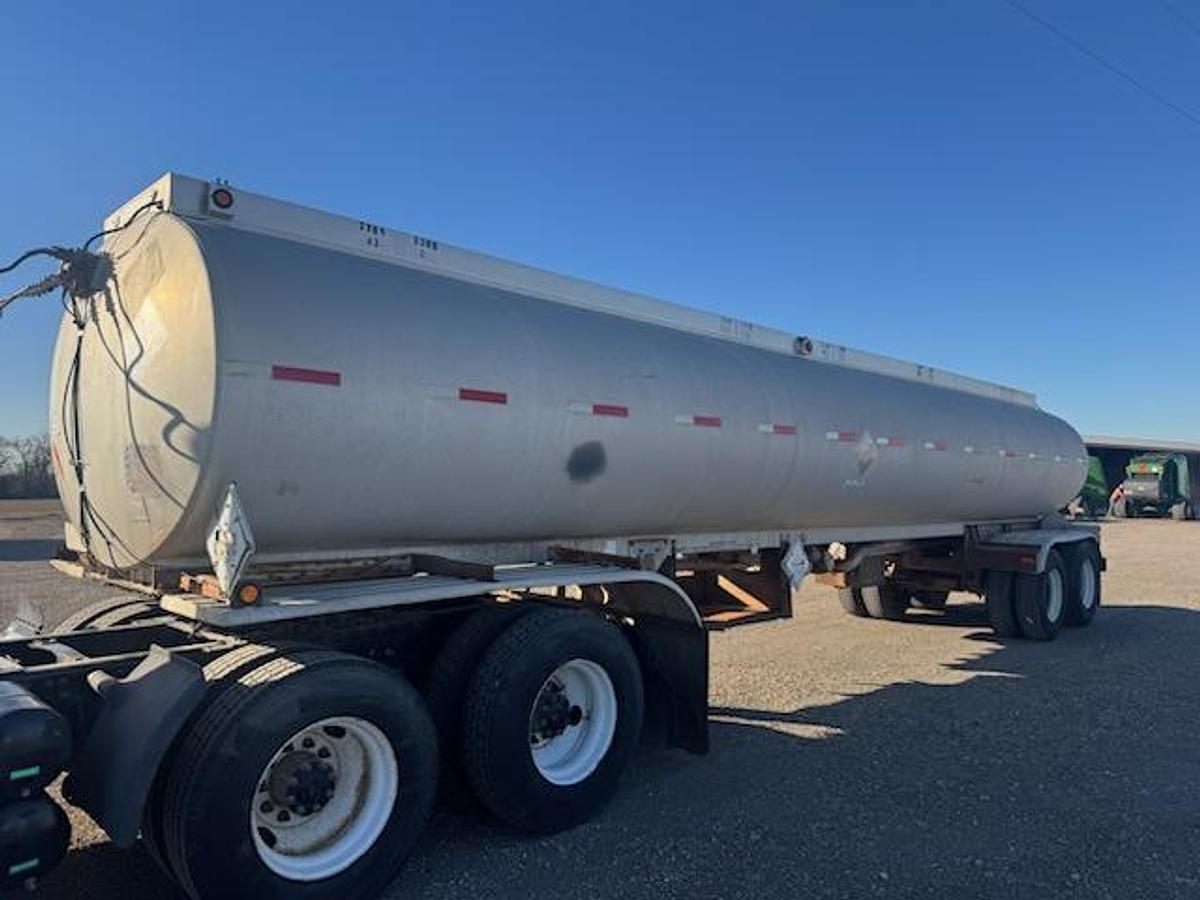 Used 1974 Trailmobile Tanker Trailer