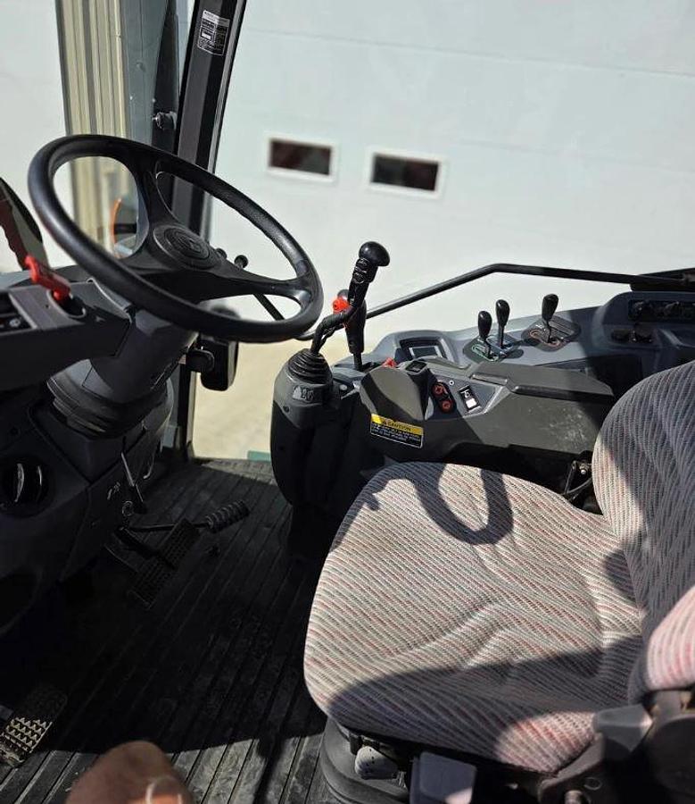 Used 2016 Kubota M126GX