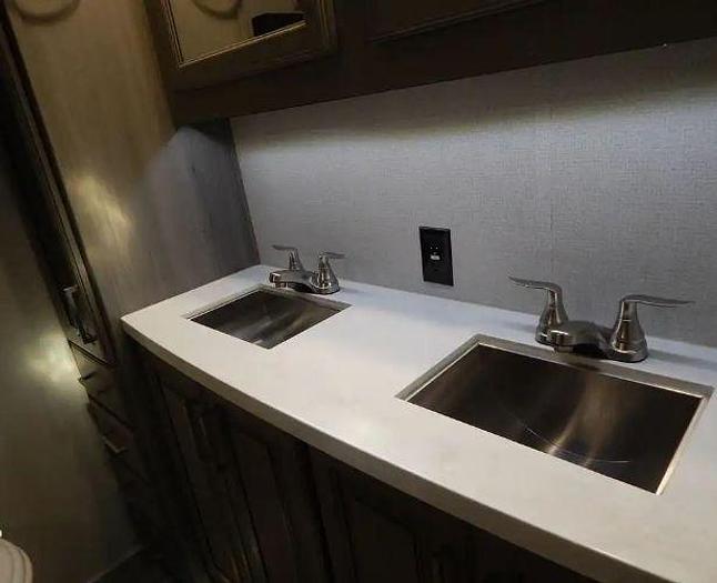 Used 2021 Keystone Montana 3761FL