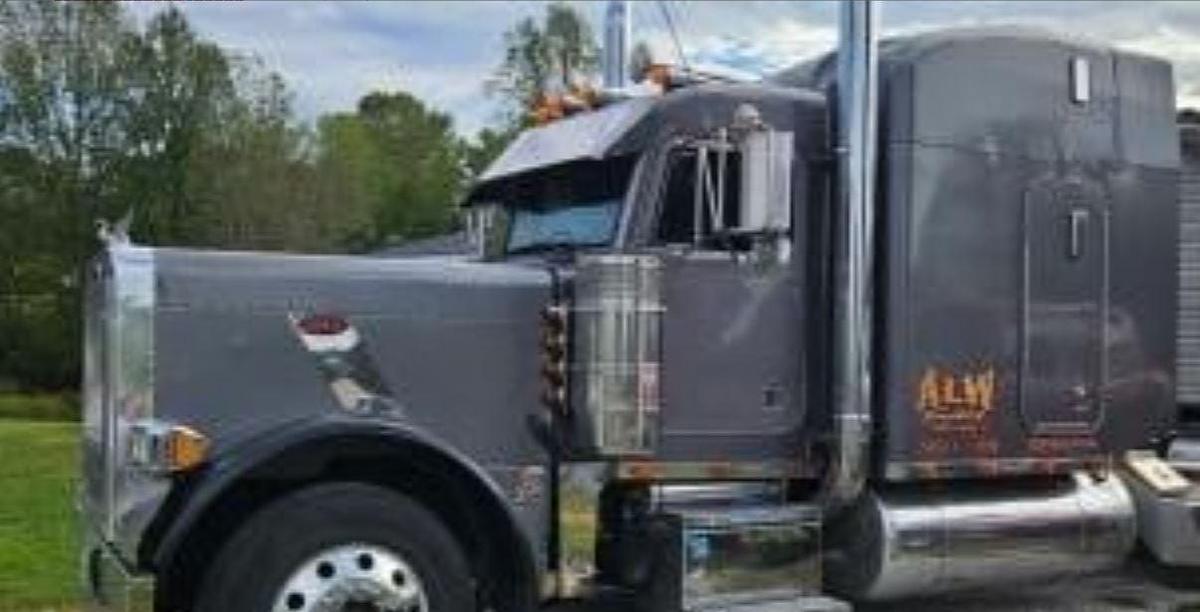Used 2000 Peterbilt 379