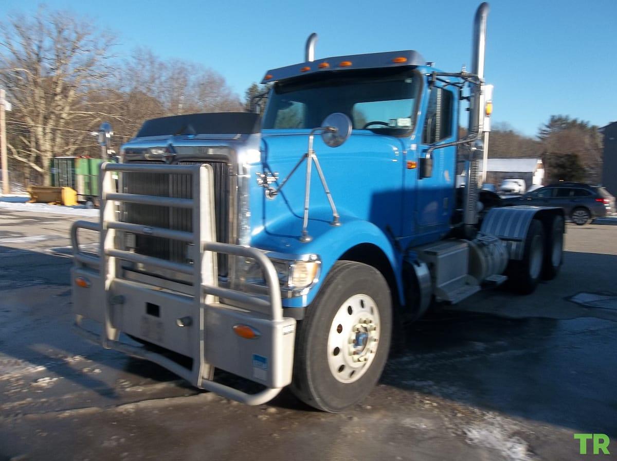 Used International 9900i Tandem Axle Day Cab Semi Tractor
